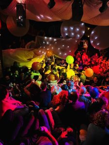 Whirl-y-Gig No90 Live 2025-12 (19)