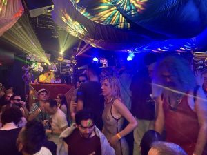 Whirl-y-Gig No90 Live 2025-10 (18)