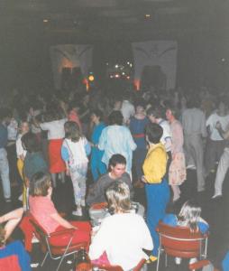 Whirl-y-Gig Notre Dame Hall 1986 (2)